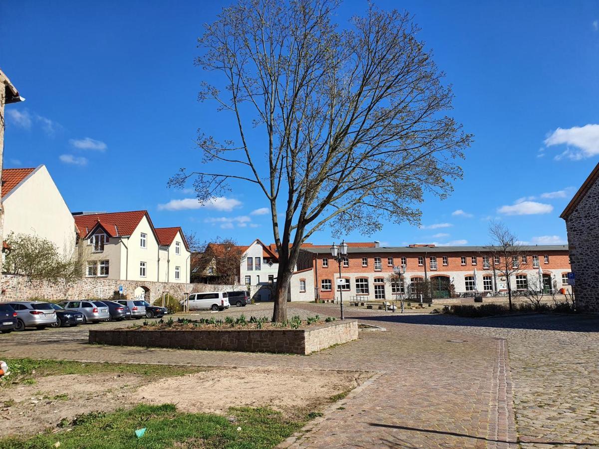 Grosses Offenes Loft Oder Kleine Gemuetliche Mit Balkon * Wolmirstedt