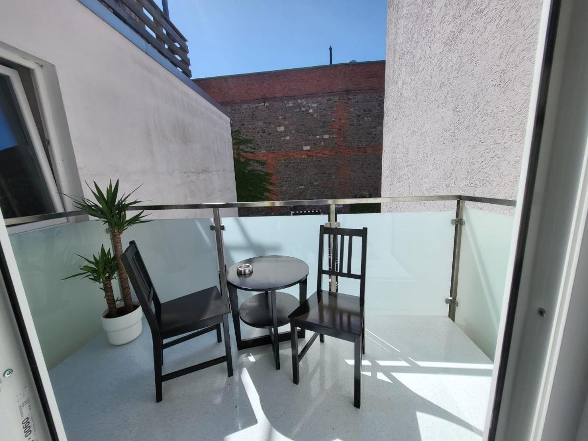 Grosses Offenes Loft Oder Kleine Gemuetliche Mit Balkon Appartement Wolmirstedt