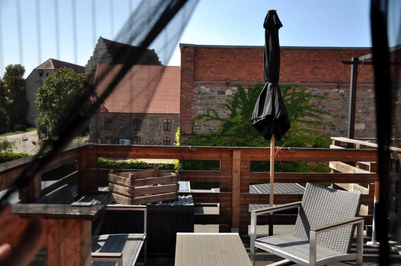 Grosses Offenes Loft Oder Kleine Gemuetliche Mit Balkon Wolmirstedt
