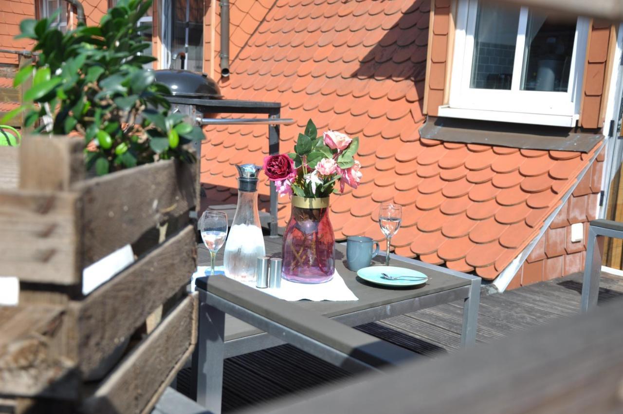 Grosses Offenes Loft Oder Kleine Gemuetliche Mit Balkon